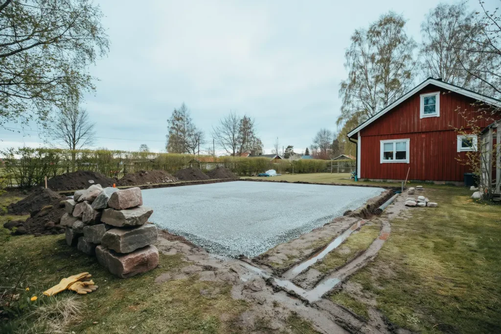 f rbered tomten f r attefallshus eller garage markarbeten som minskar risk f r framtida problem